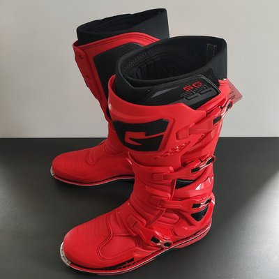 Gaerne SG 22 boots RED 2262-005 RED 41 фото